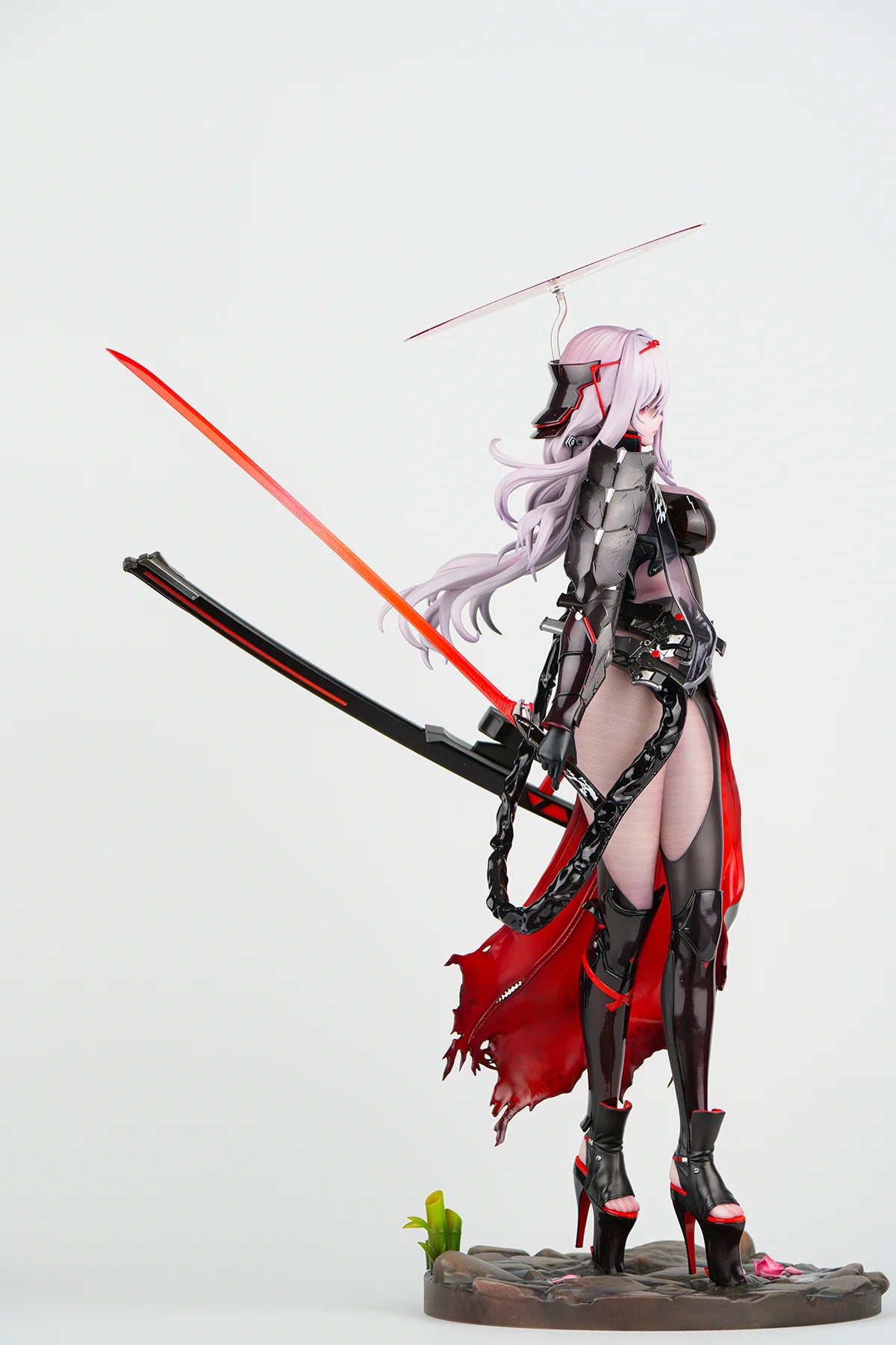 Goddess of Victory: Nikke - Scarlet: Black Shadow 1/4 Scale Figure Hobbysakura