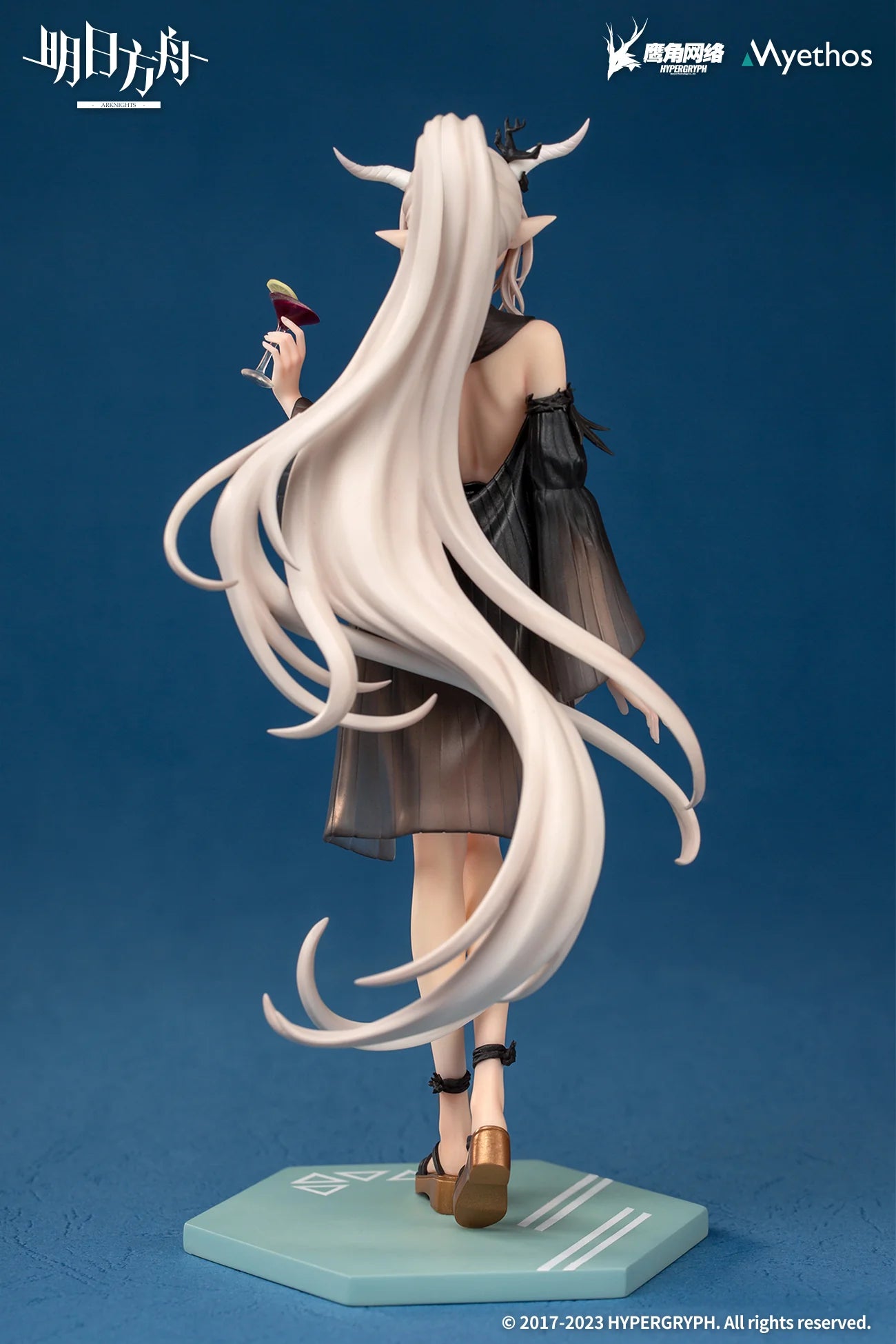 Arknights - Shining(Summer Time Ver.) Gift+ 1/10 Scale Figure Myethos