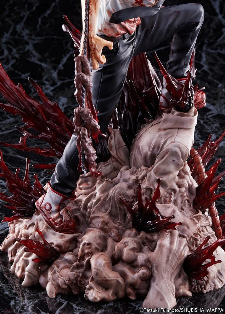 Chainsaw Man - Chainsaw Man 1/7 Scale Figure eStream