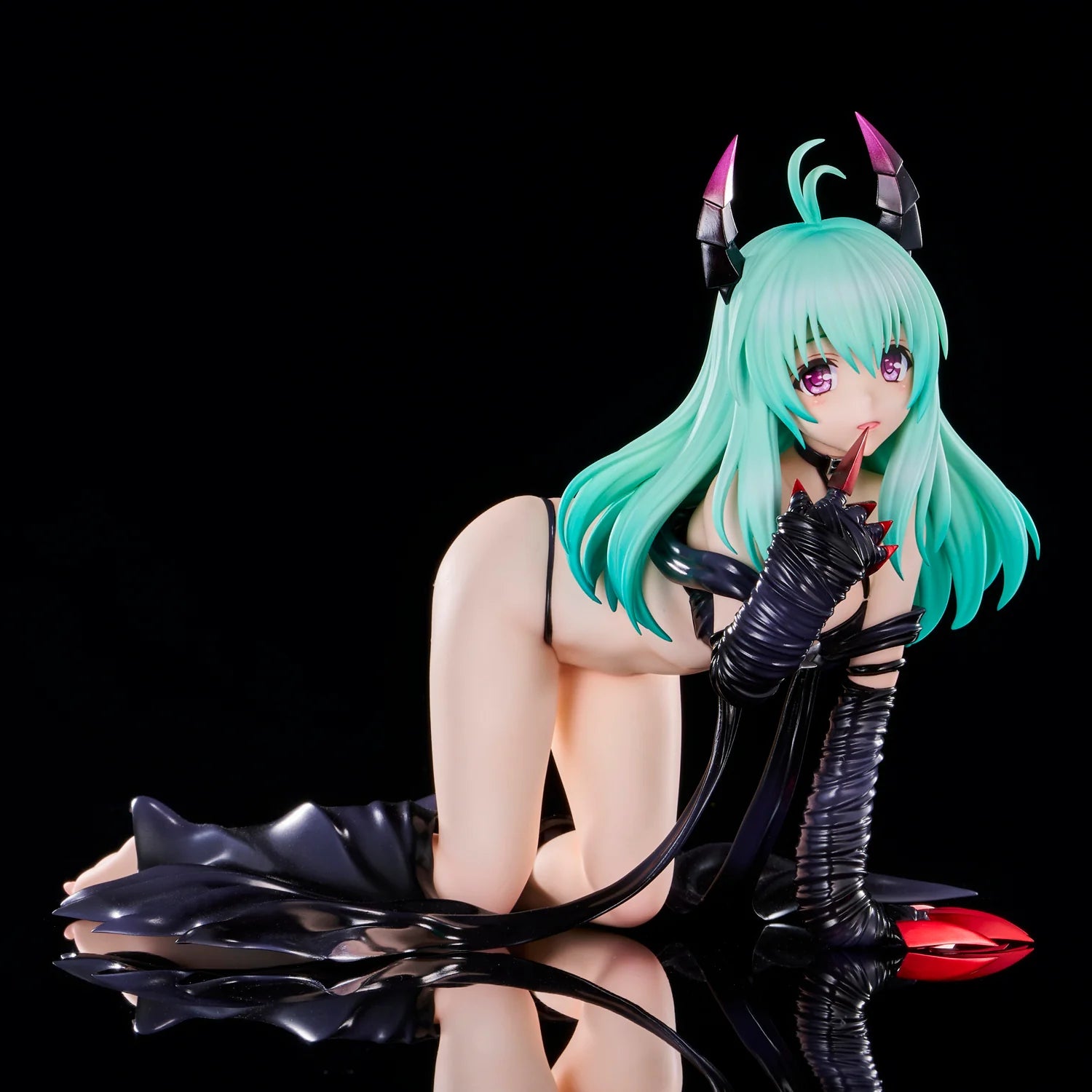 To Love Ru Darkness - Run Elsie Jewelria (Darkness Ver.) 1/6 Scale Figure Union Creative