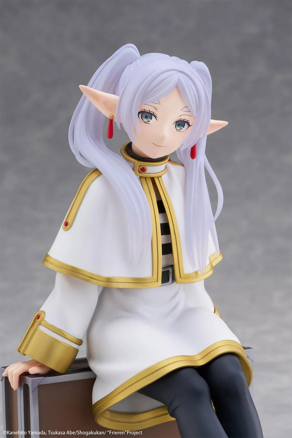 Frieren: Beyond Journey's End - Frieren (Trunk Case Ver.) Desktop Cute Prize Figure Taito