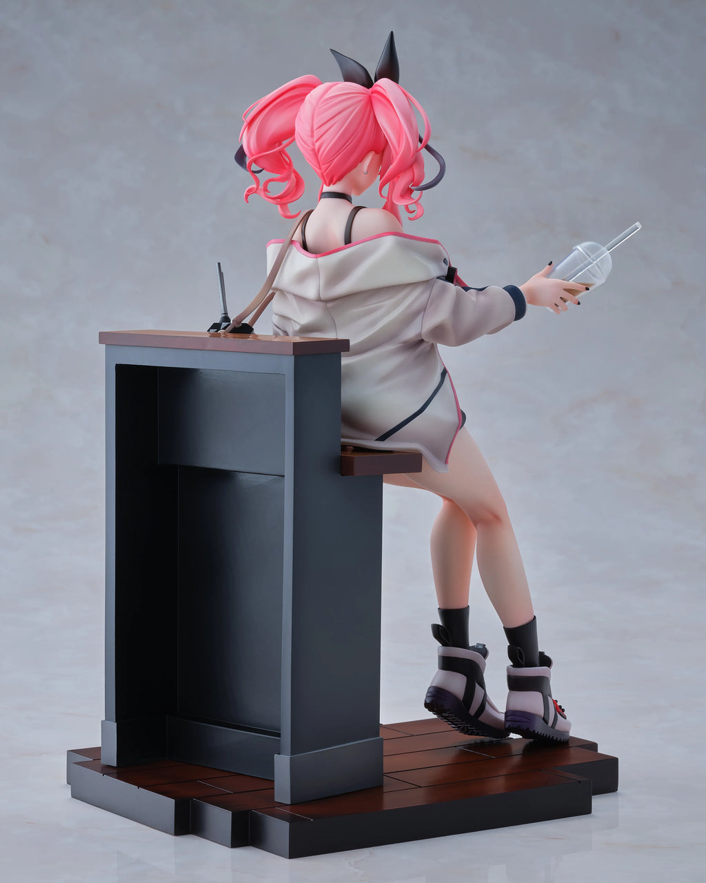 Azur Lane - Bremerton (Day-Off Date Ver.) 1/6 Scale Figure Brilliant Journey!