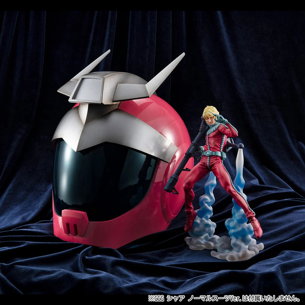 Gundam - Char Aznable Normal Suit Helmet 1/1 Scale MegaHouse