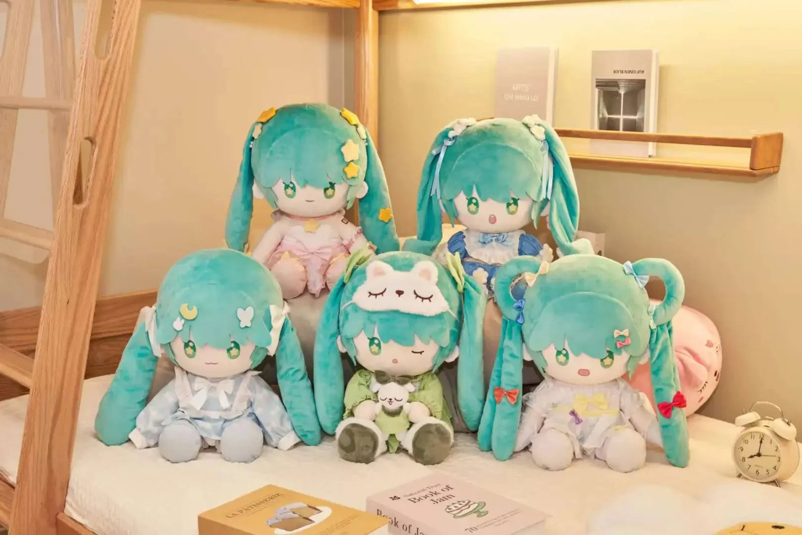 Hatsune Miku - Hatsune Miku Adventure Roaming Tales Series Plush Doll XUNMENG