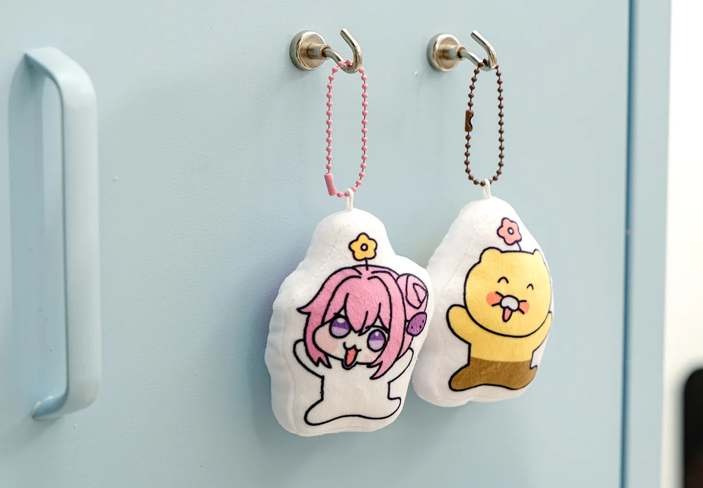 Goddess of Victory: Nikke - Doro＆Choonsik KAKAO FRIENDS Collab Series Keychain Blind Box GNF TOYZ