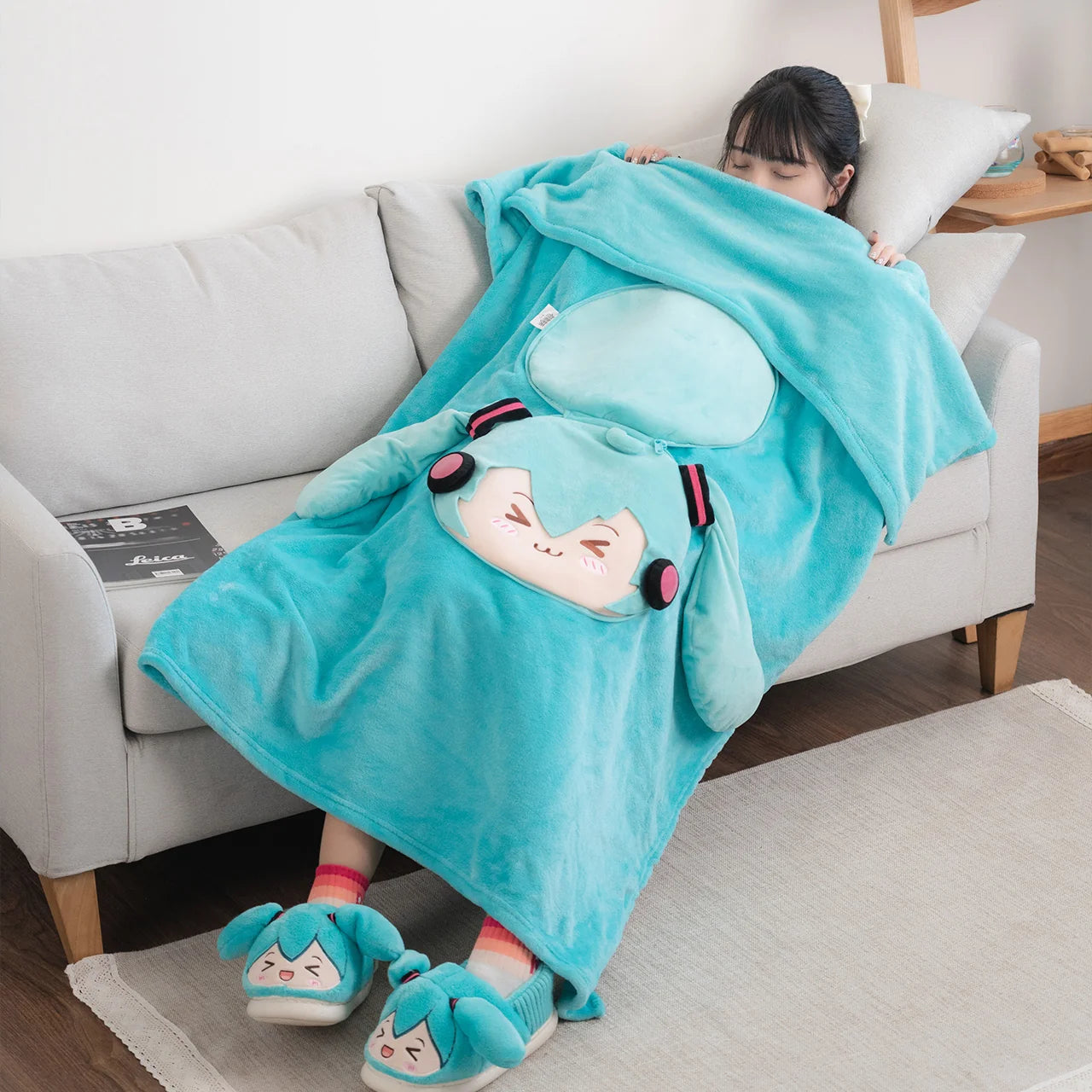 Hatsune Miku - Hatsune Miku Squinty Eyes Series Pillow Sleeping Blanket Moeyu