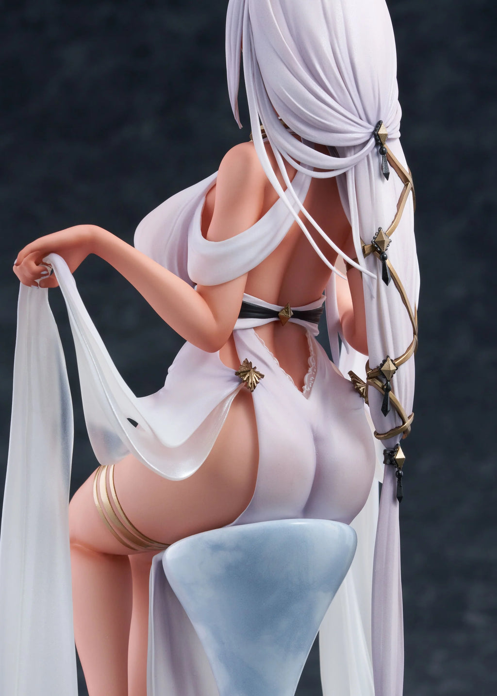 Azur Lane - Massachusetts (Dressed to Impress Ver.) 1/7 Scale Figure Alice Glint