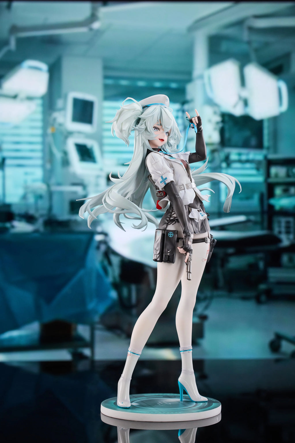 GIRLS' FRONTLINE 2: EXILIUM - Florence Alluring White Feather 1/6 Scale Figure VKEND