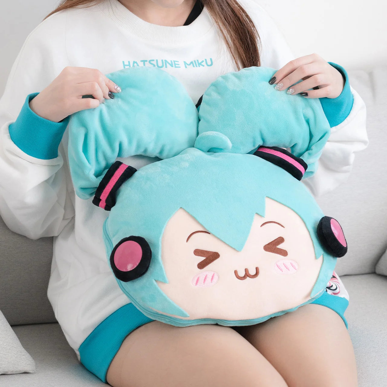 Hatsune Miku - Hatsune Miku Squinty Eyes Series Pillow Sleeping Blanket Moeyu