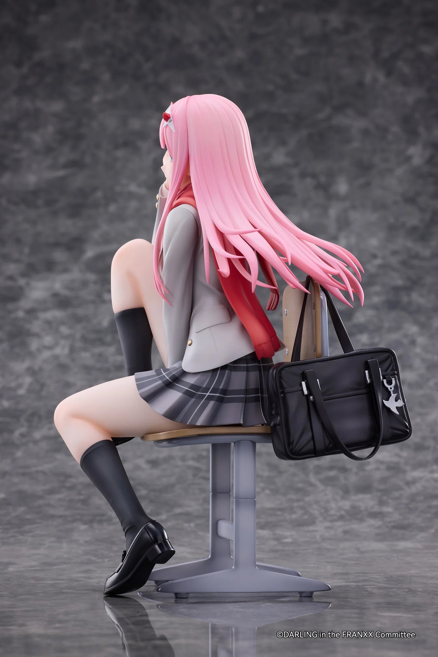Darling in the FRANXX - Zero Two 1/6 Scale Figure Hanabee