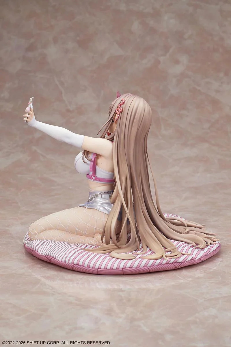 Goddess of Victory: Nikke - Viper 1/4 Scale Figure Design Coco