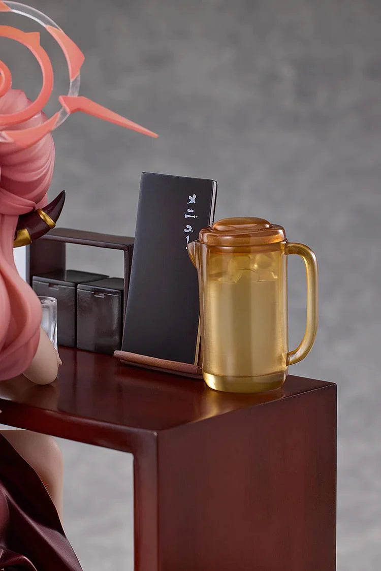 Blue Archive - Aru (Dress Memorial Lobby Ver.) 1/7 Scale Figure Solarain