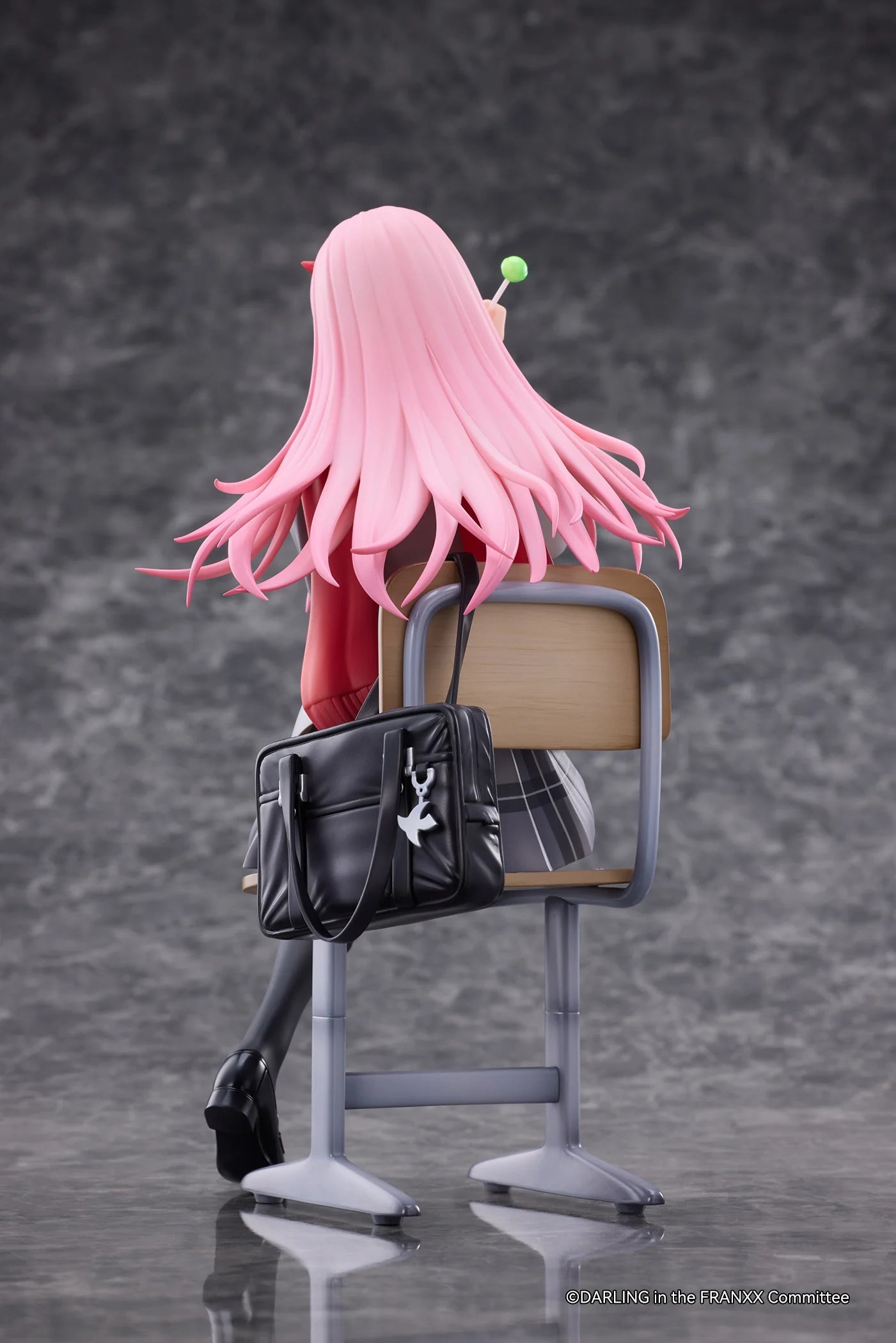 Darling in the FRANXX - Zero Two 1/6 Scale Figure Hanabee