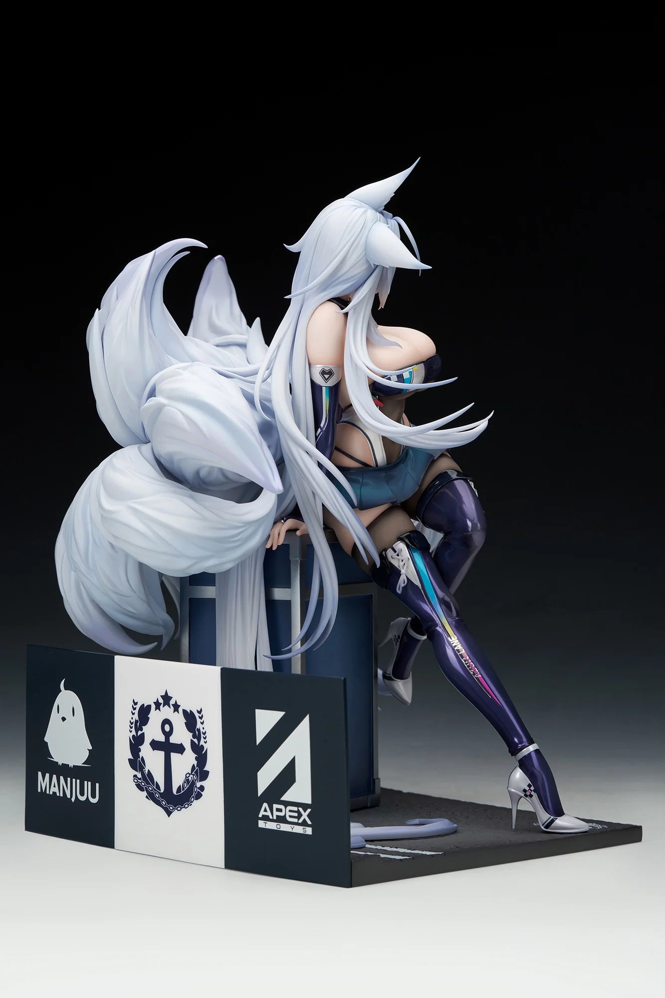 Azur Lane - Shinano (Moonlit Chrome Ver.) 1/7 Scale Figure APEX