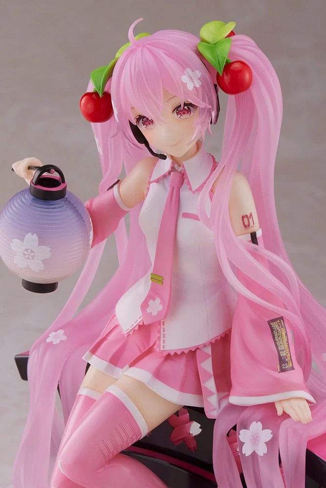 Hatsune Miku - Sakura Miku(Sakura Lantern Ver.) AMP+ Prize Figure Taito