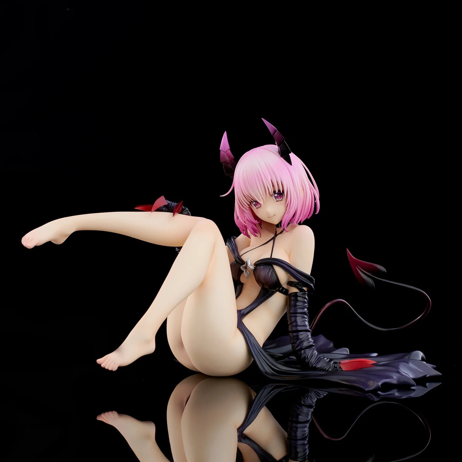 To Love-Ru Darkness - Momo Belia Deviluke (Darkness Ver.) 1/6 Scale Figure Union Creative