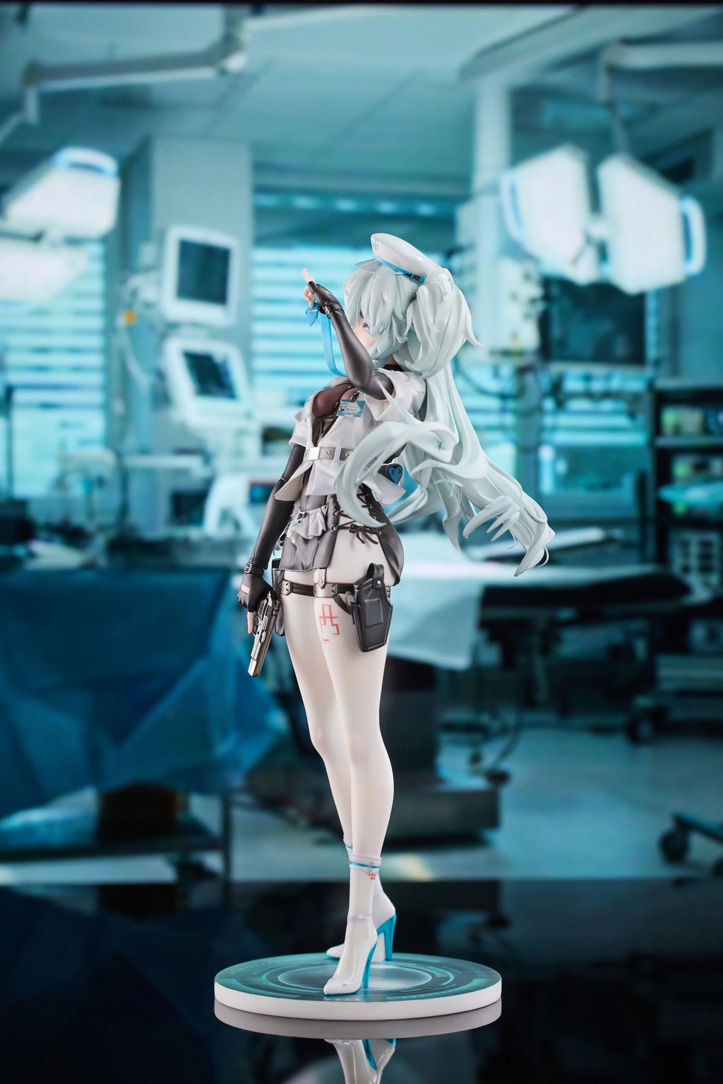 GIRLS' FRONTLINE 2: EXILIUM - Florence Alluring White Feather 1/6 Scale Figure VKEND
