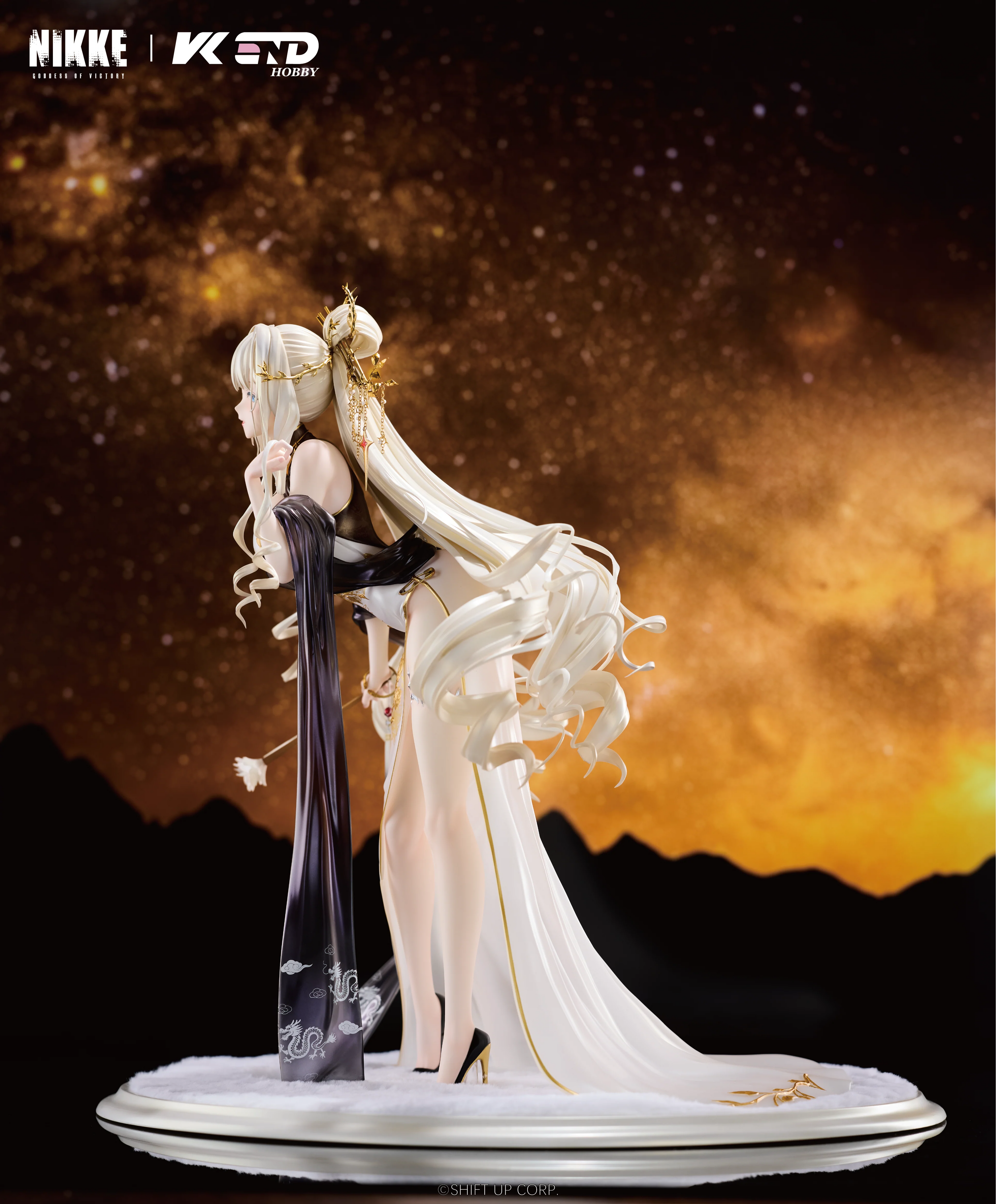 Goddess of Victory: Nikke - Crown (Glorious Flower Ver.) 1/4 Scale Figure VKEND