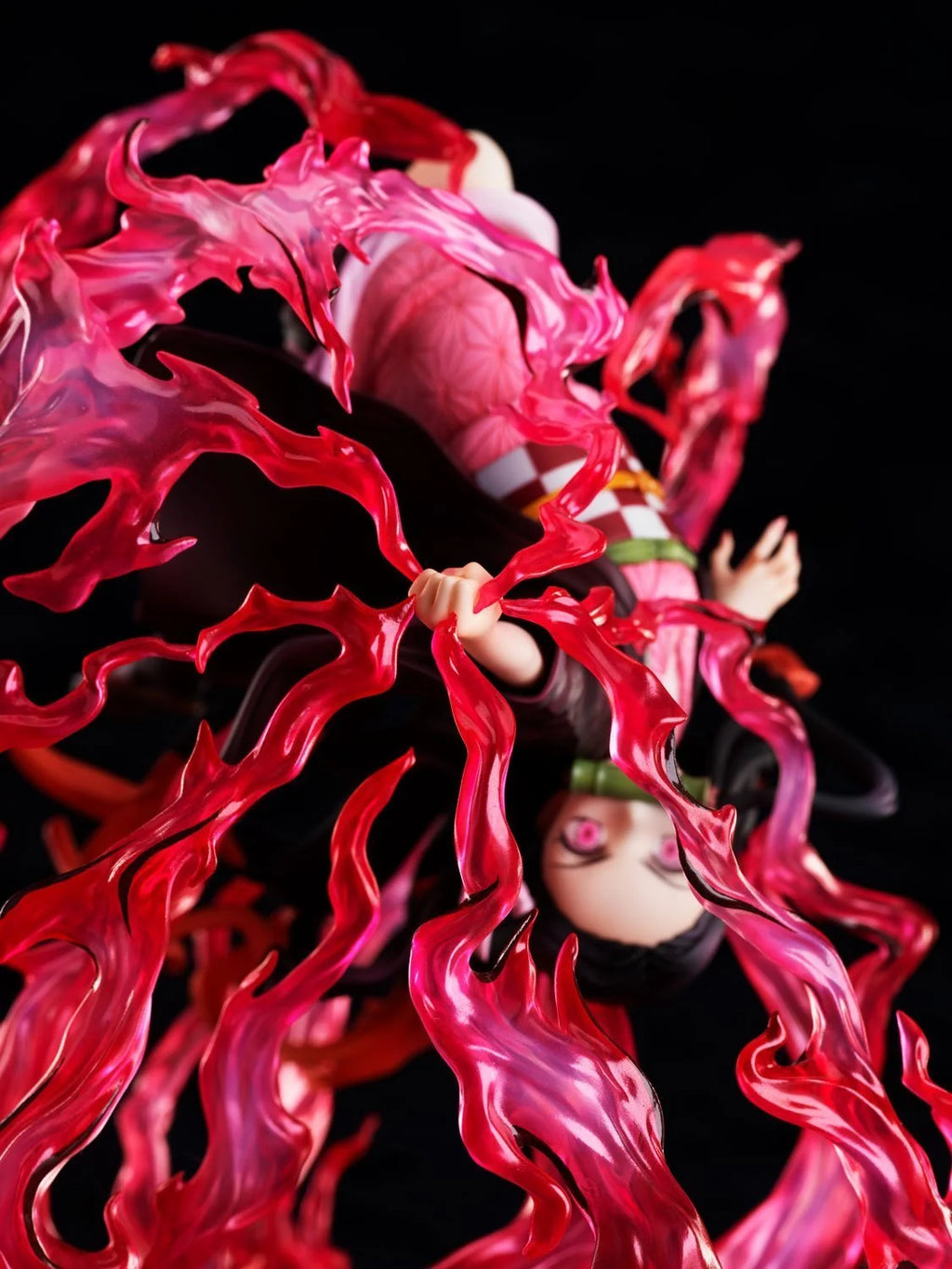 Demon Slayer - Nezuko Kamado (Exploding blood) 1/8 Scale Figure Aniplex