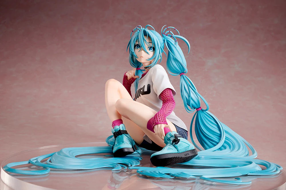 Hatsune Miku - Hatsune Miku x Mai Yoneyama The Latest Street Style Cute 1/4 Complete Scale Figure Stronger
