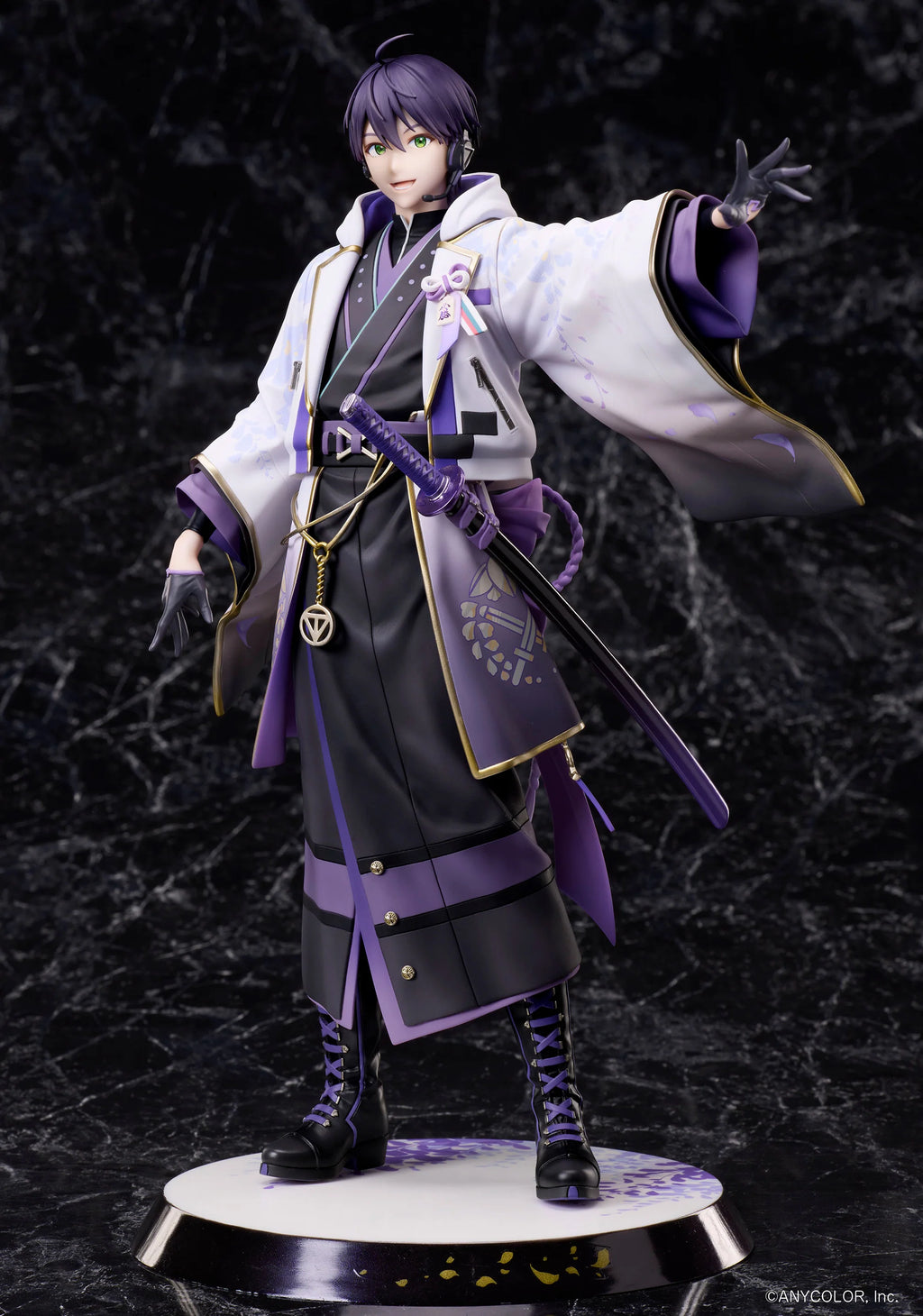 Nijisanji - Kenmochi Toya 1/7 Scale Figure Design COCO