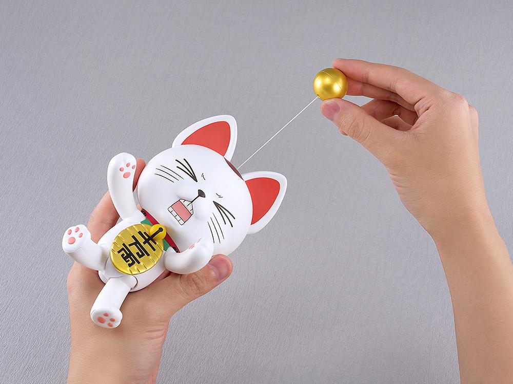 Dandadan - Turbo Granny Beckoning Cat Plastic Model Kit Good Smile Company
