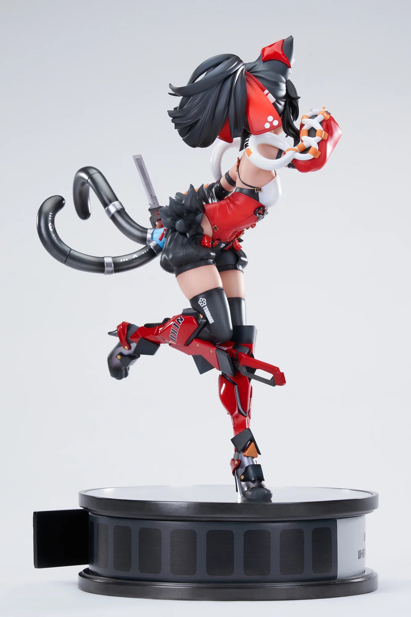 Zenless Zone Zero - Nekomata Mana 1/7 Scale Figure APEX