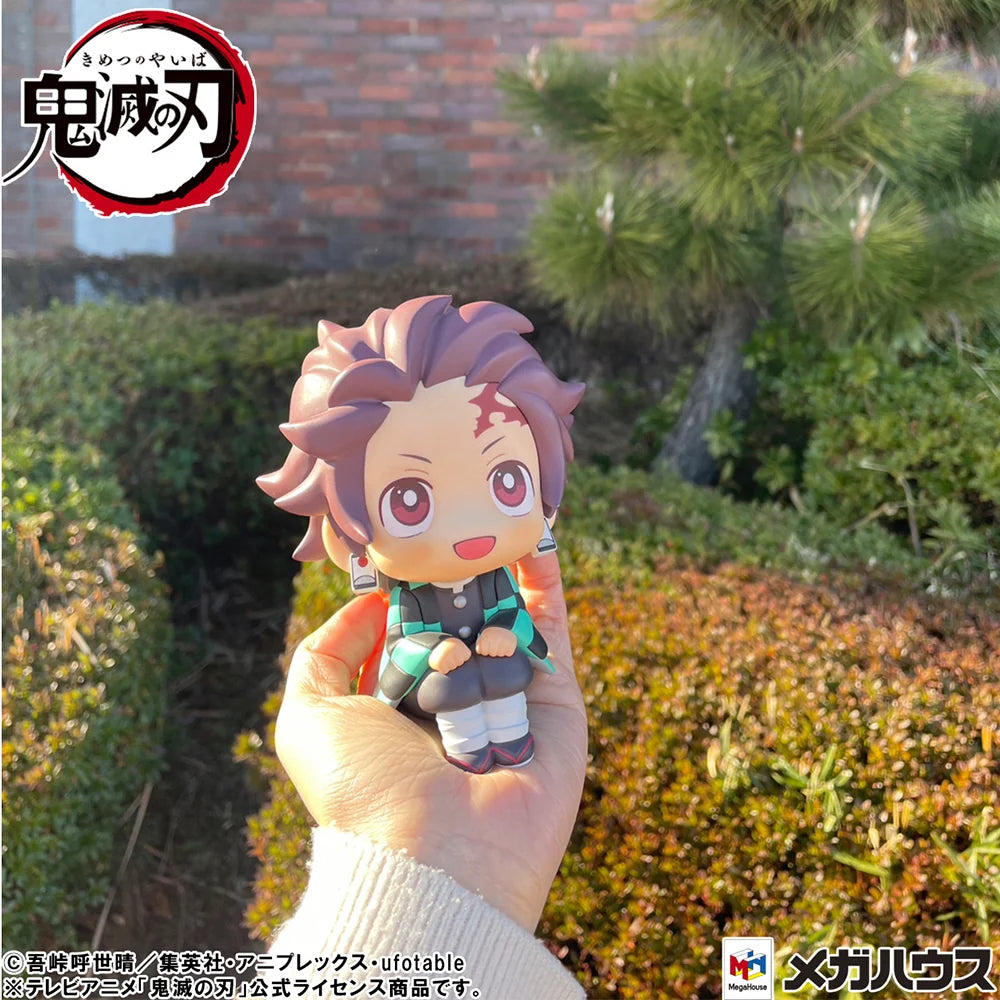 Demon Slayer: Kimetsu no Yaiba - Tanjiro Kamado (Sharp face Ver.) & Nezuko Kamado (Conquered the Sun Ver.) Set [with gift] Lookup Mini Figure MegaHouse