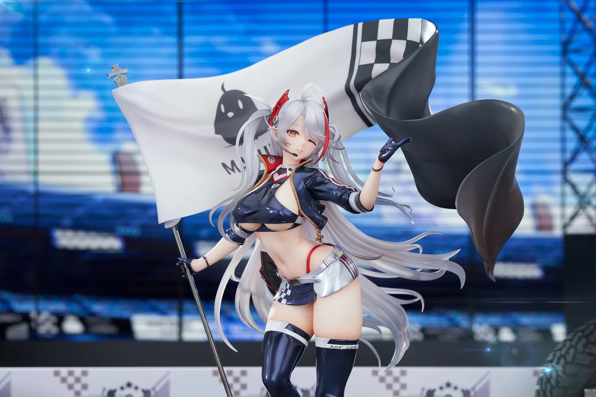 Azur Lane - Prinz Eugen (Final Lap Ver.) 1/7 Scale Figure APEX