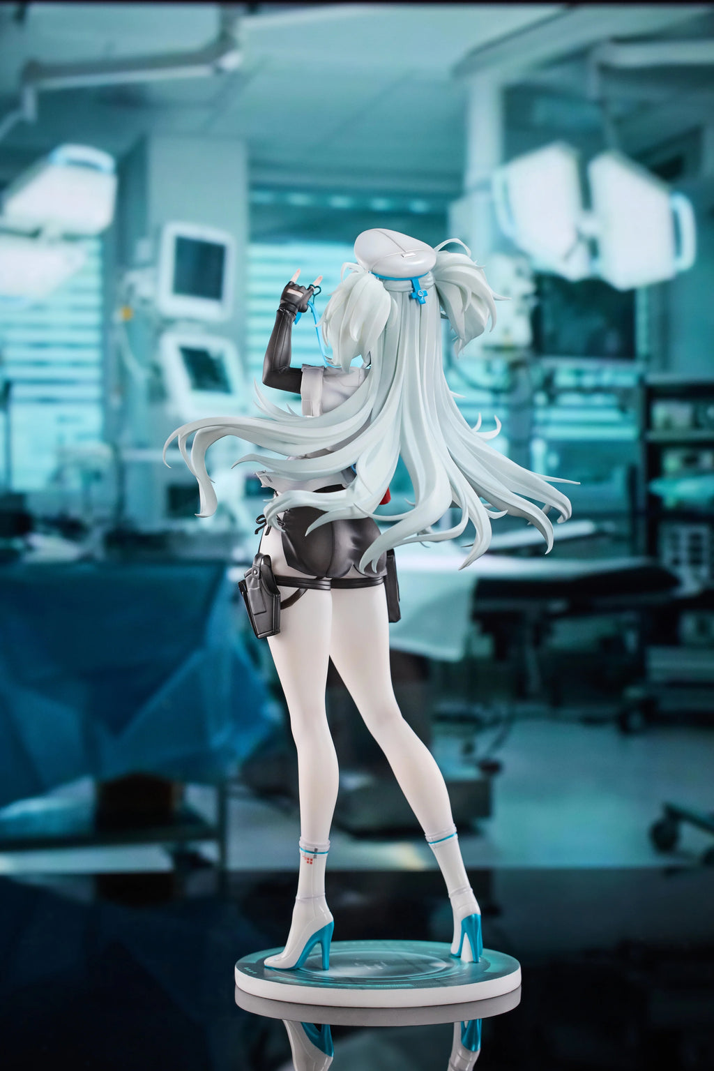 GIRLS' FRONTLINE 2: EXILIUM - Florence Alluring White Feather 1/6 Scale Figure VKEND