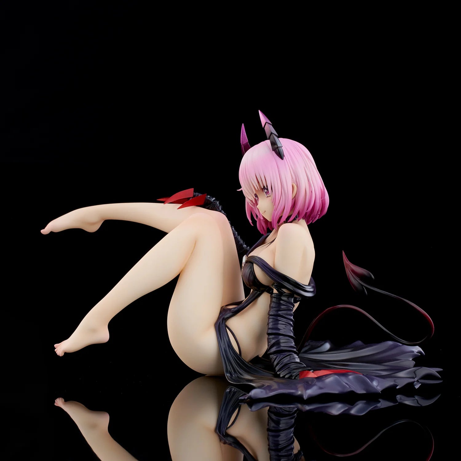 To Love-Ru Darkness - Momo Belia Deviluke (Darkness Ver.) 1/6 Scale Figure Union Creative