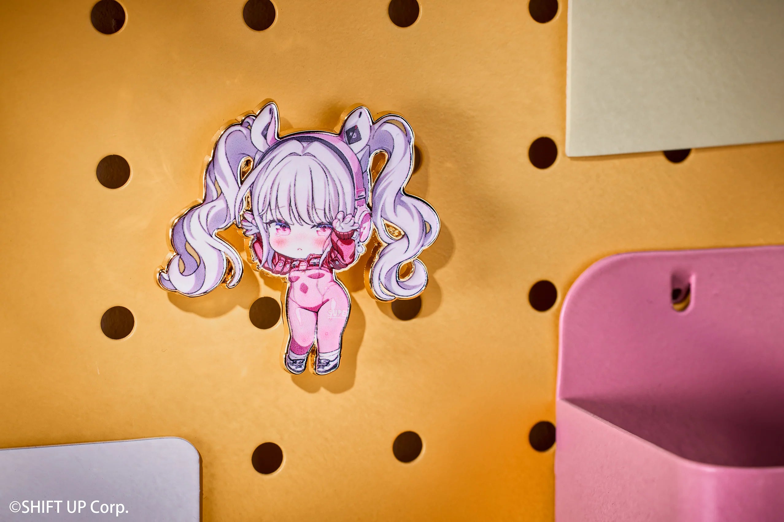 GODDESS OF VICTORY: NIKKE - Chibi Pin Badge Hobbysakura