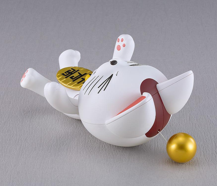 Dandadan - Turbo Granny Beckoning Cat Plastic Model Kit Good Smile Company