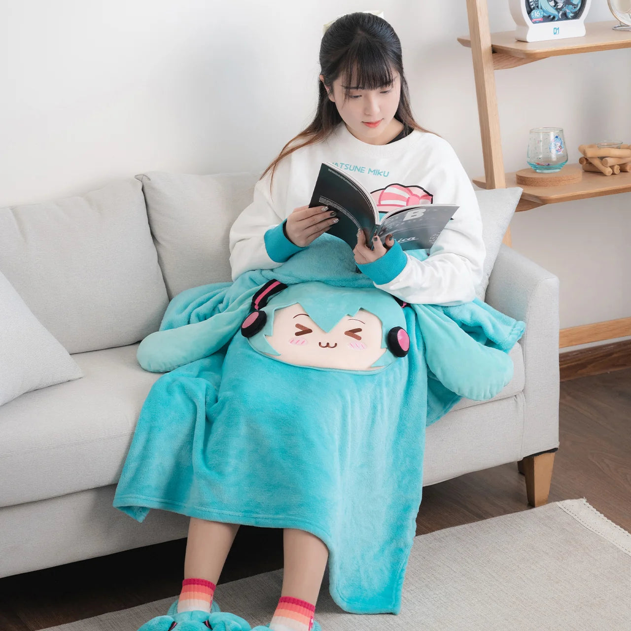 Hatsune Miku - Hatsune Miku Squinty Eyes Series Pillow Sleeping Blanket Moeyu