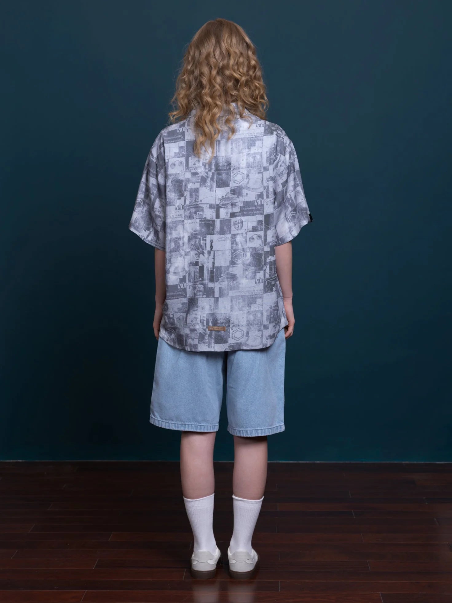 Reverse: 1999 - 6 Whither to Wander Printed Shirt BLUEPOCH