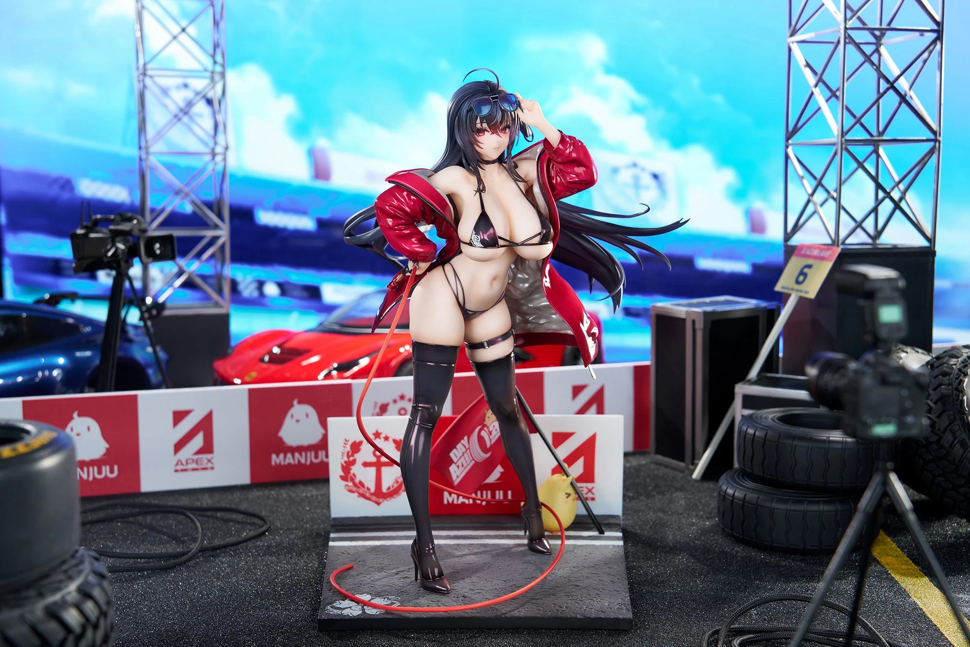 Azur Lane - Taihou (Enraptured Companion Ver) 1/7 Scale Figure APEX