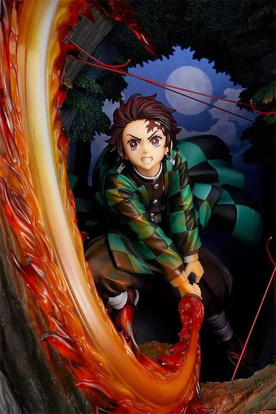 Demon Slayer: Kimetsu No Yaiba - Tanjiro Kamado: Hinokami Kagura Dance 1/7 Scale Figure GSC
