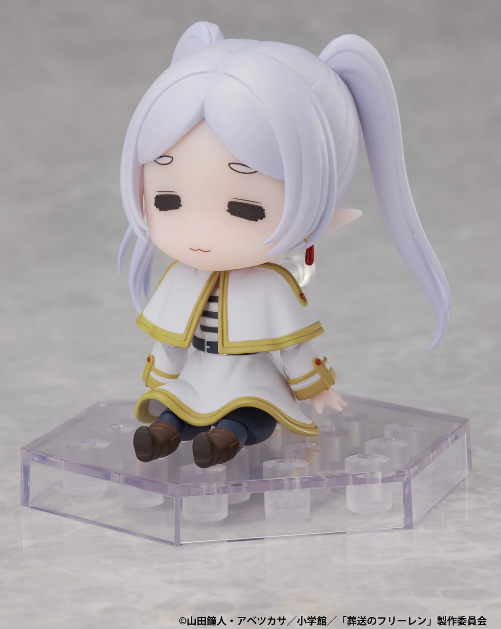 Frieren: Beyond Journey's End - Frieren Action Figure elCOCO