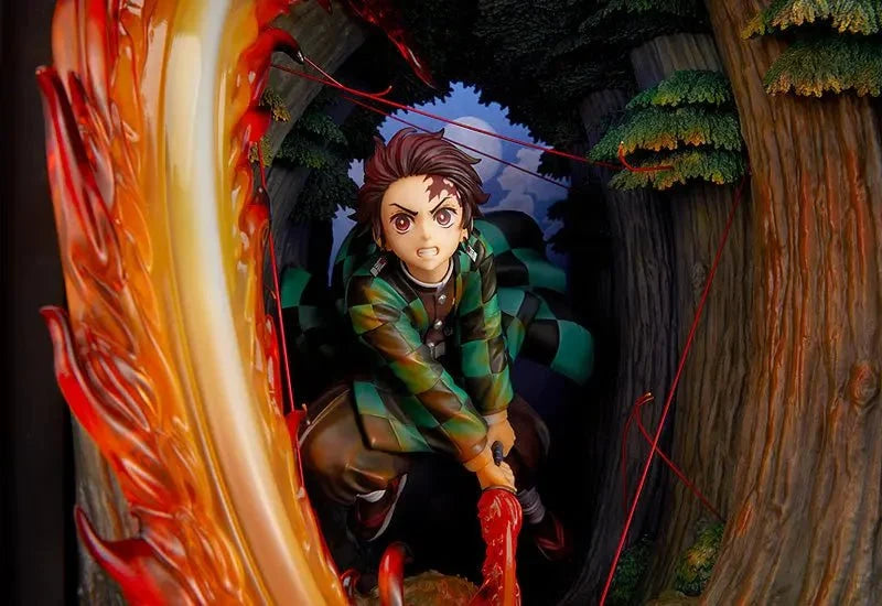 Demon Slayer: Kimetsu No Yaiba - Tanjiro Kamado: Hinokami Kagura Dance 1/7 Scale Figure GSC