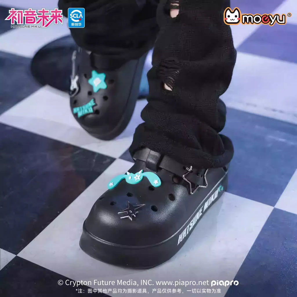 Hatsune Miku - Hatsune Miku The Rock Music Series Crocs Moeyu