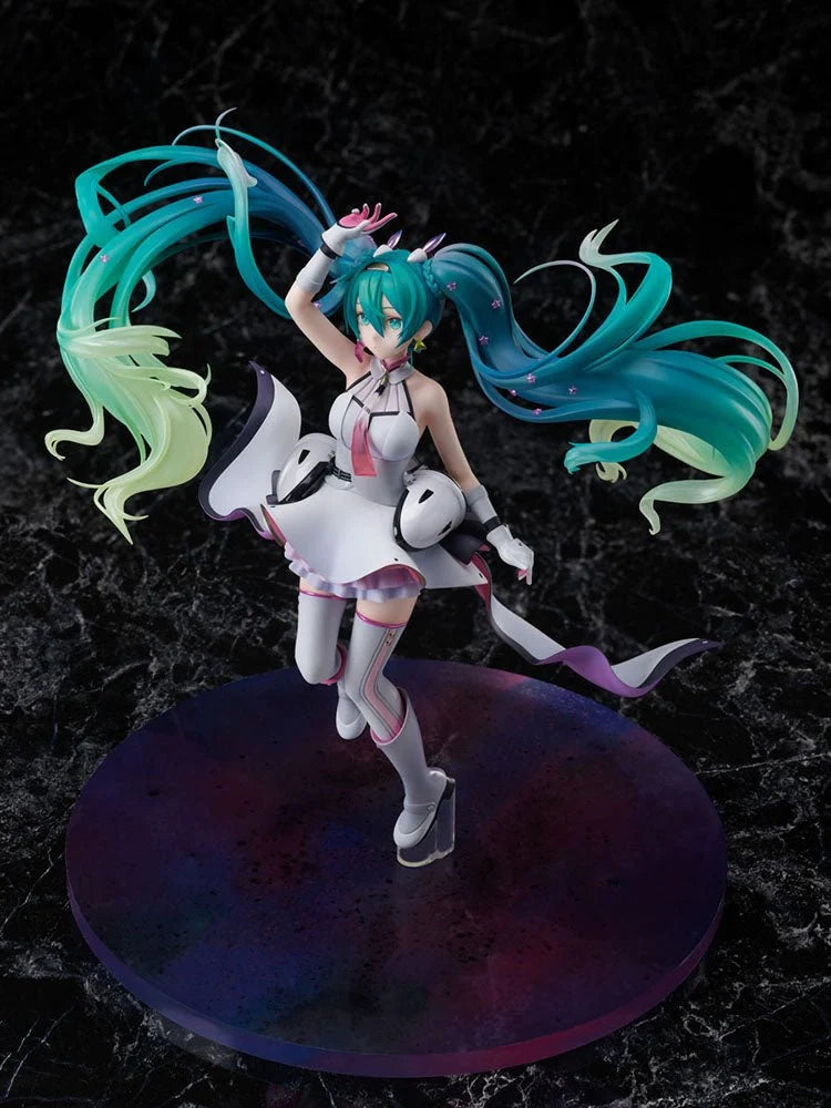 Hatsune Miku - Hatsune Miku GALAXY LIVE (2020 Ver.) 1/7 Scale Figure FuRyu Corporation