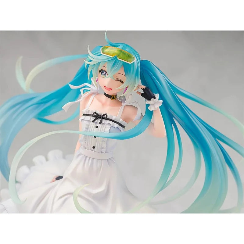 Hatsune Miku - Racing Miku (2021 Vacation Style Ver.) 1/6 Scale Figure Wonderful Works