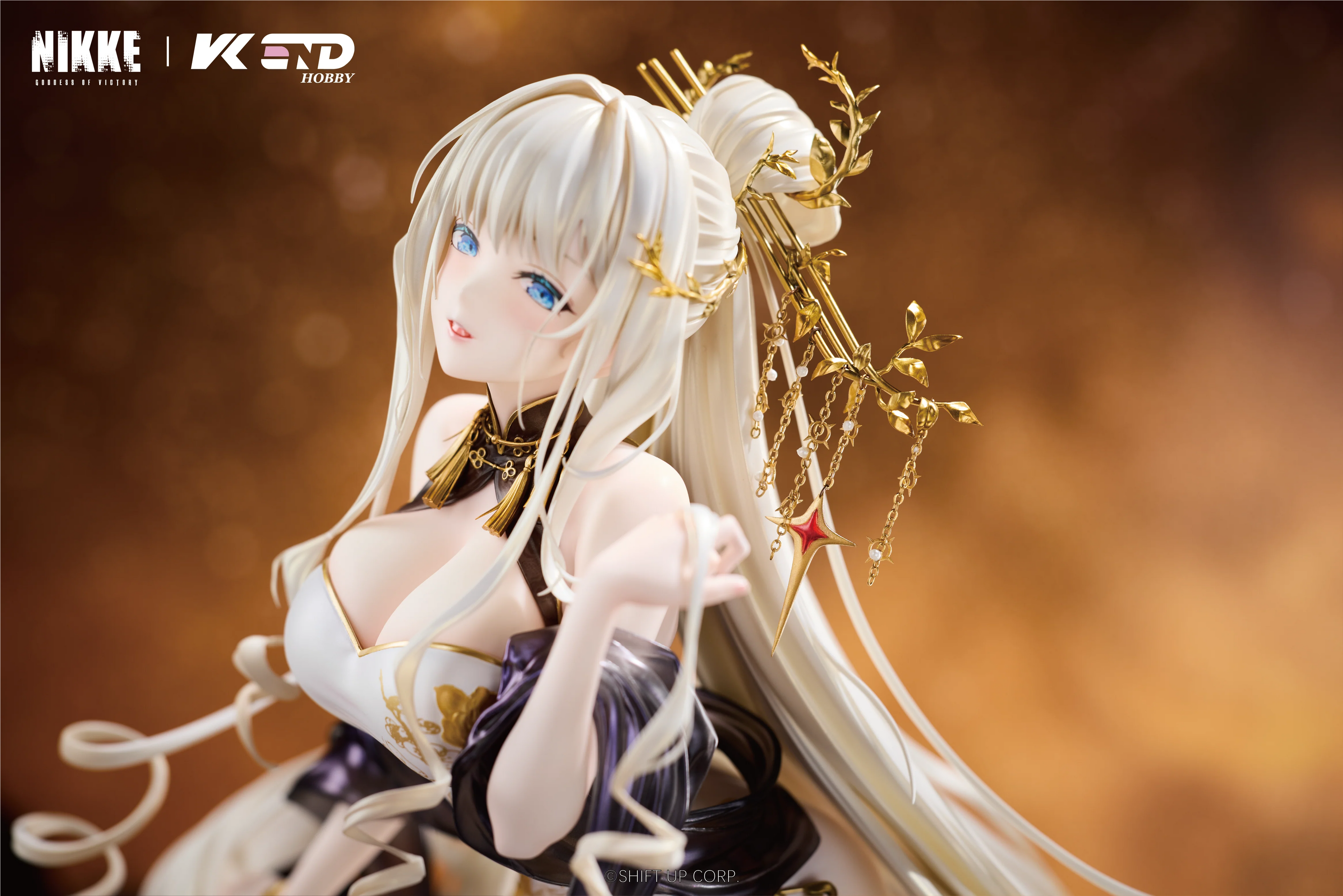 Goddess of Victory: Nikke - Crown (Glorious Flower Ver.) 1/4 Scale Figure VKEND