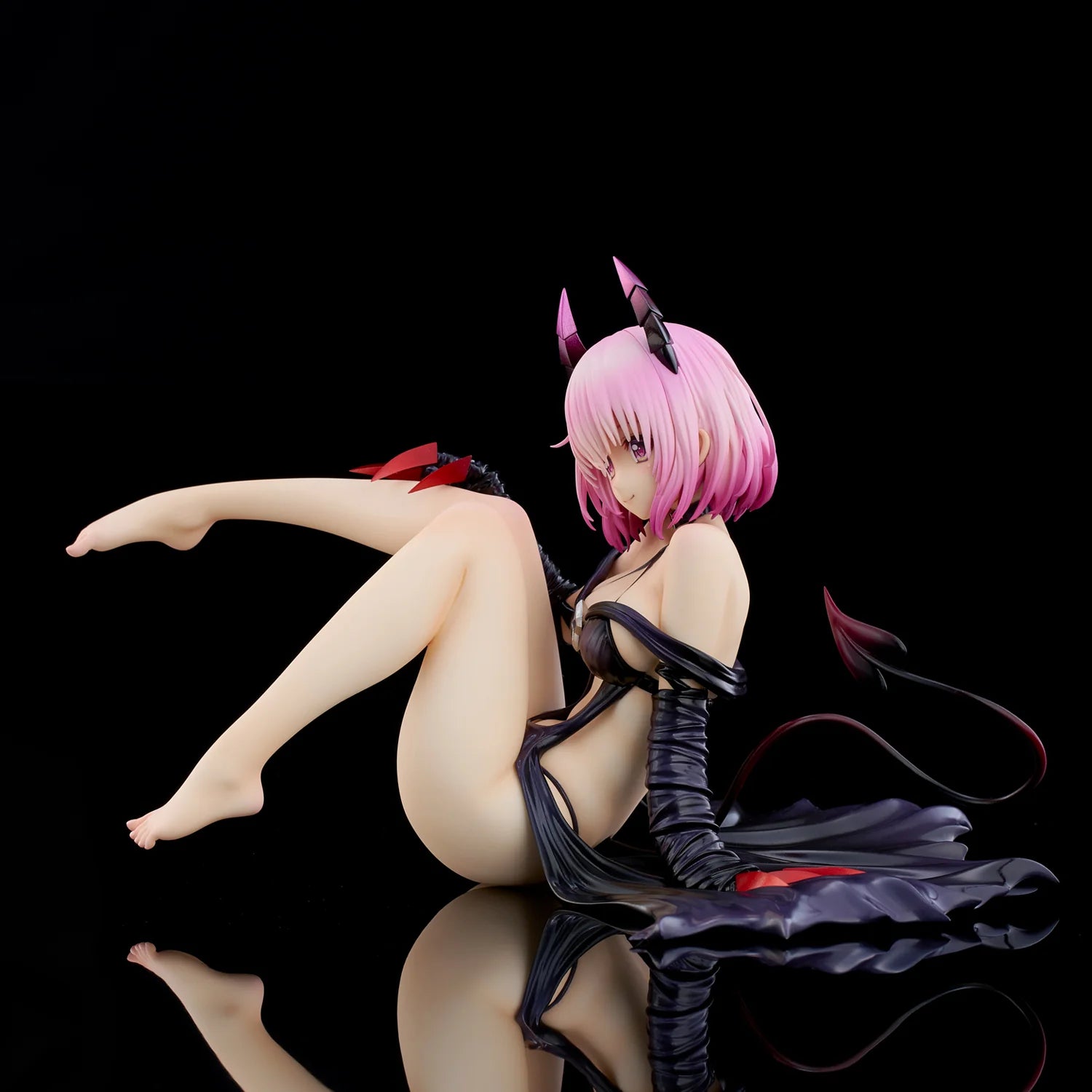To Love-Ru Darkness - Momo Belia Deviluke (Darkness Ver.) 1/6 Scale Figure Union Creative