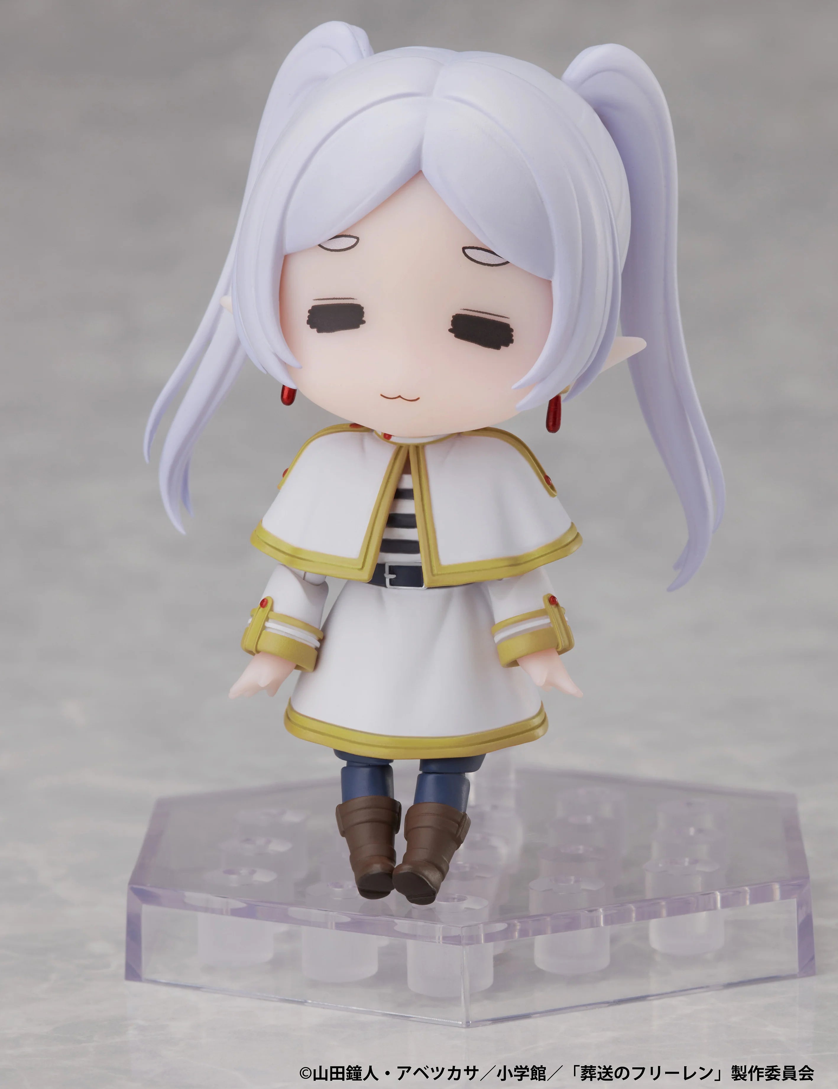Frieren: Beyond Journey's End - Frieren Action Figure elCOCO