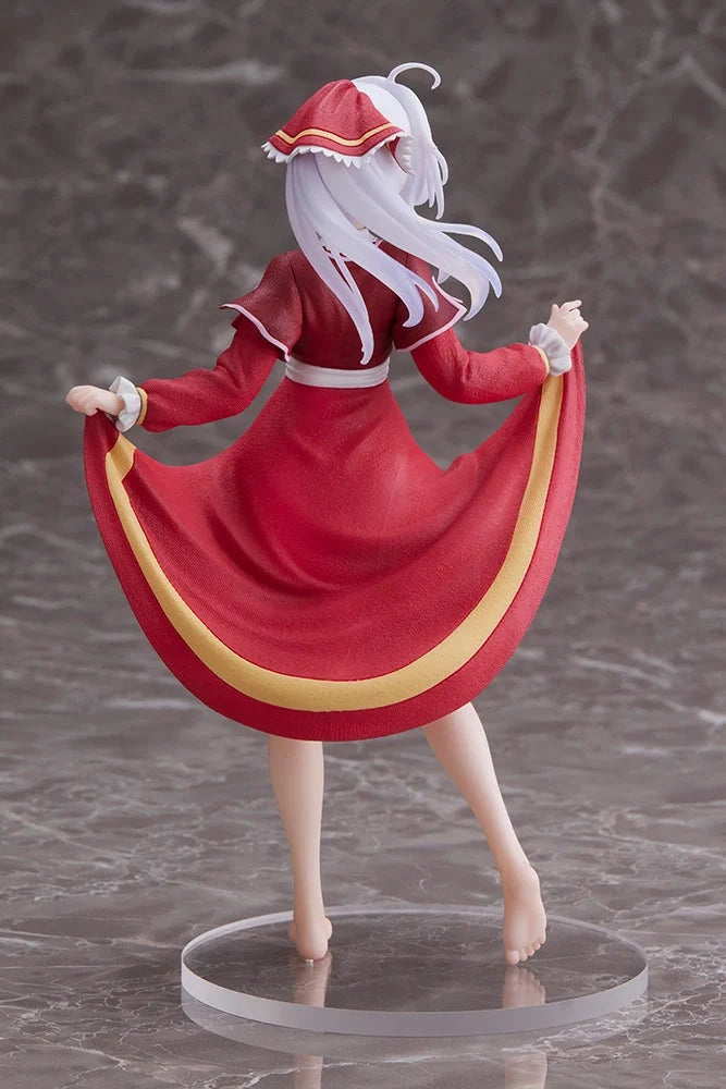 Wandering Witch: The Journey of Elaina - Elaina (Grape-Stomping Girl Ver.) Prize Figure Taito