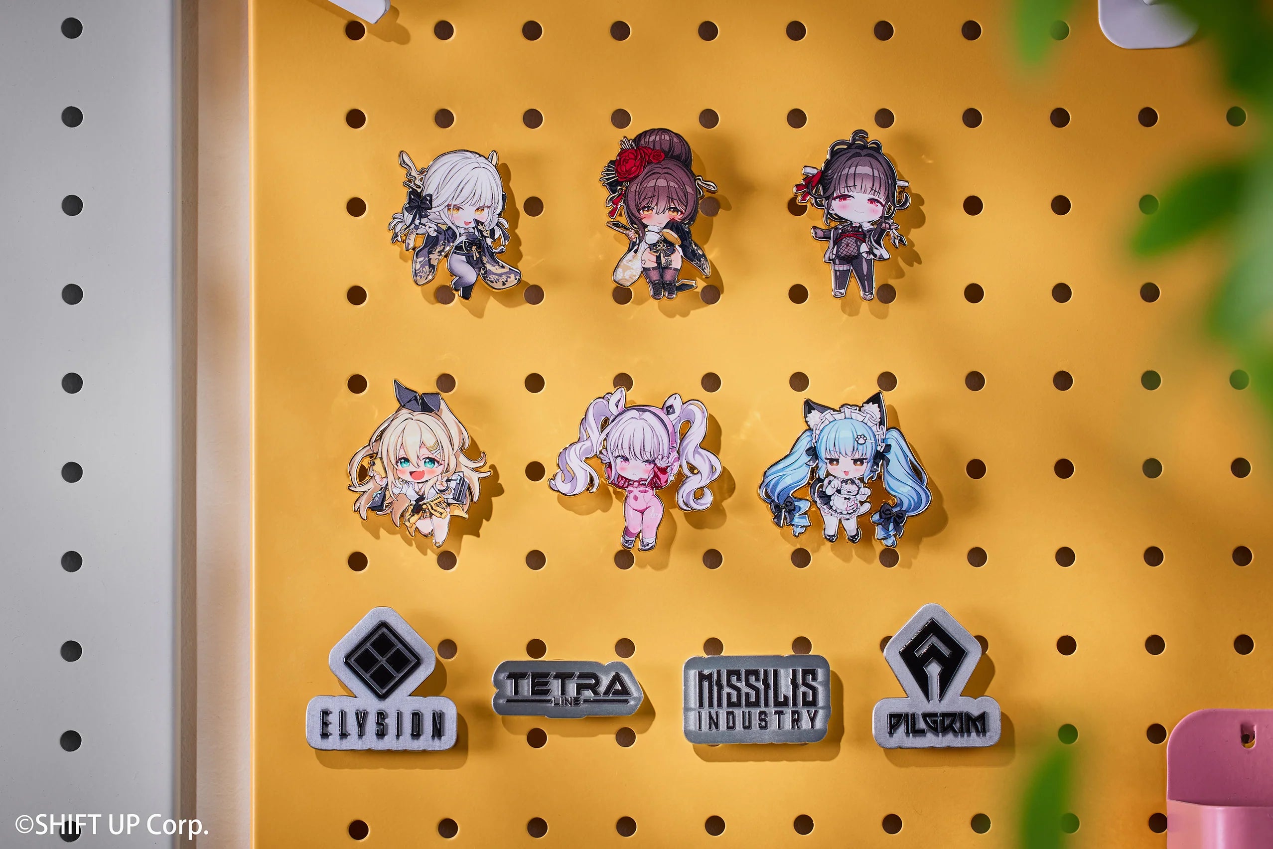 GODDESS OF VICTORY: NIKKE - Chibi Pin Badge Hobbysakura