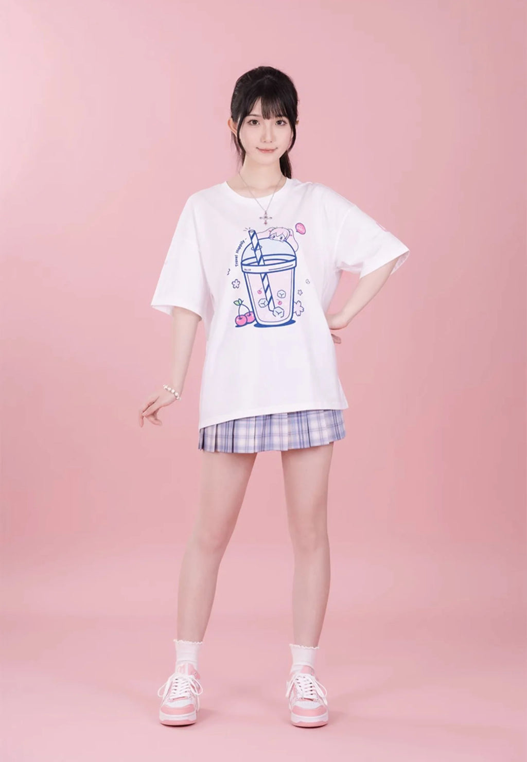 Hatsune Miku - Sakura Miku Happy Trip T-Shirt Moeyu