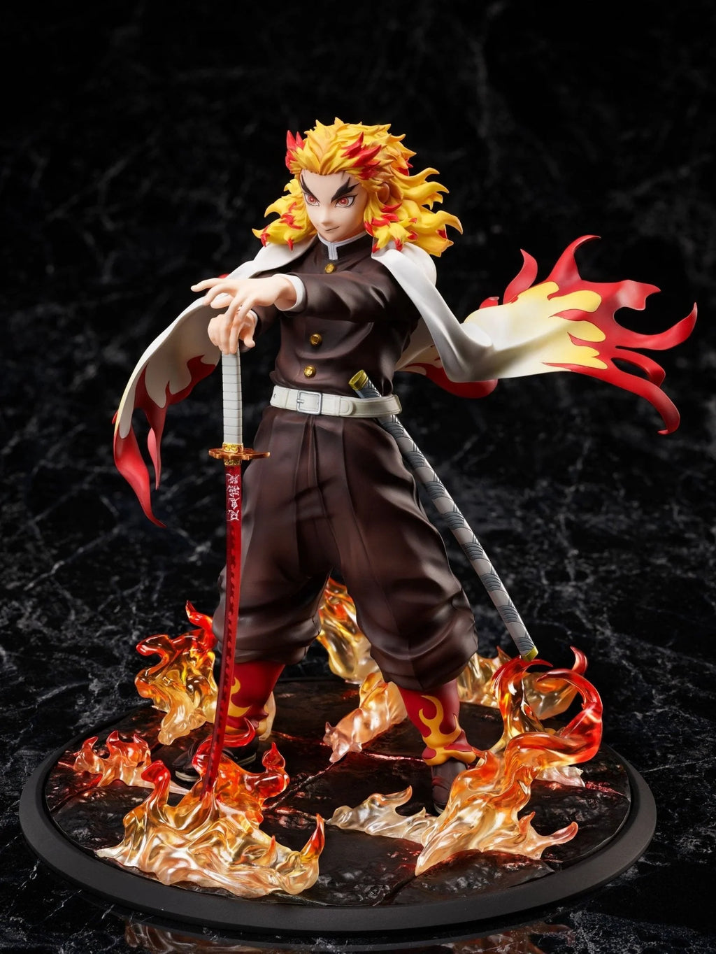 Demon Slayer: Kimetsu no Yaiba - The Movie: Mugen Train - Kyojuro Rengoku 1/8 Scale Figure