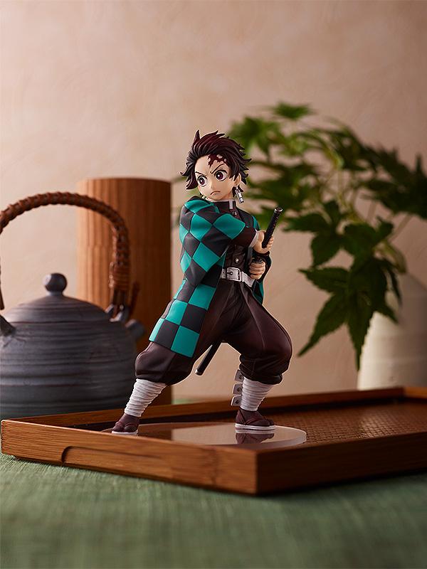 Demon Slayer: Kimetsu no Yaiba - Tanjiro Kamado POP UP PARADE Figure
